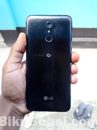 LG Q7